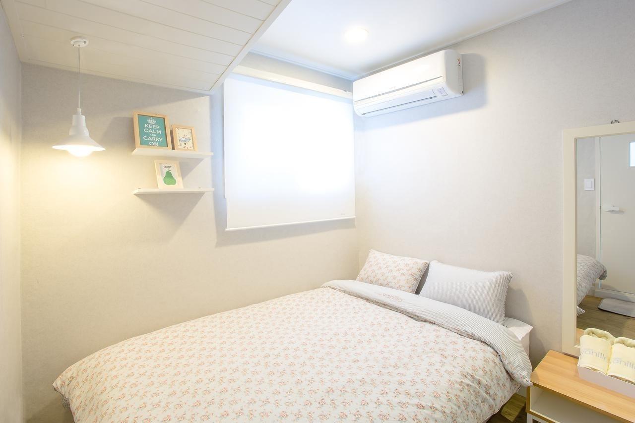 Hostel Vanilla 1 Dongdaemun Seoel Buitenkant foto