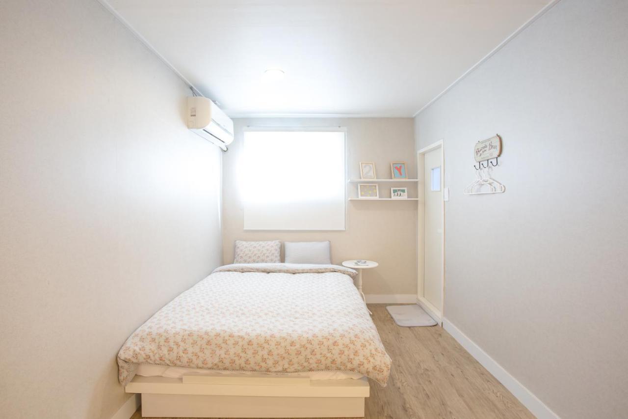 Hostel Vanilla 1 Dongdaemun Seoel Kamer foto