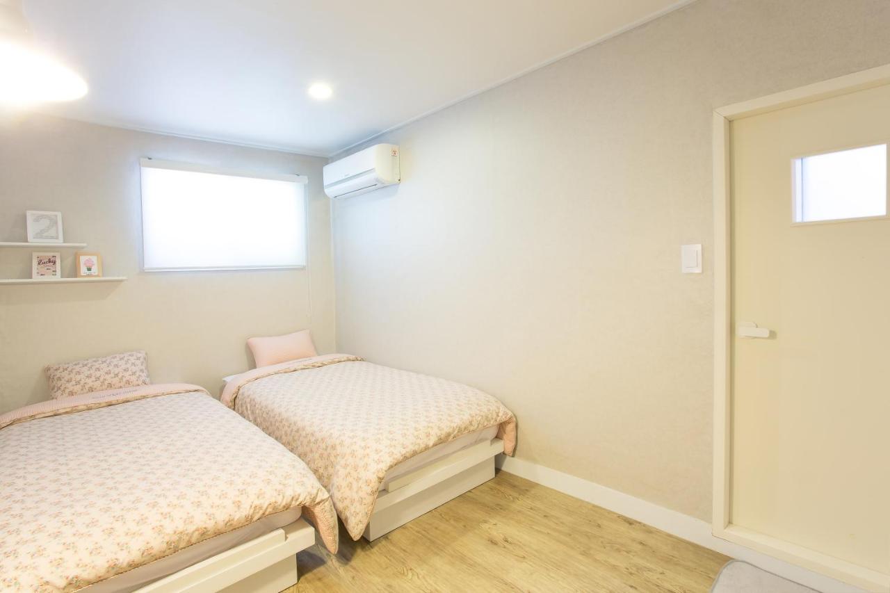 Hostel Vanilla 1 Dongdaemun Seoel Kamer foto